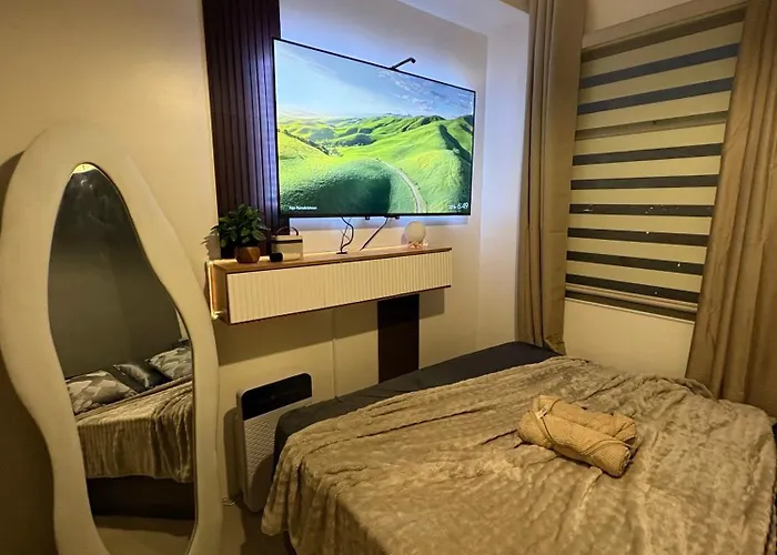 The Lunar Escape At Cubao Apartamento